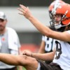 Browns sign Joseph Charlton GettyImages-1403101417-e1682952345983.jpg